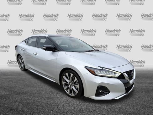 Used 2021 Nissan Maxima Platinum w/ Sport Mat Group image 2