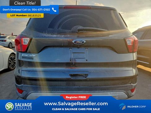 Used 2019 Ford Escape SE image 8