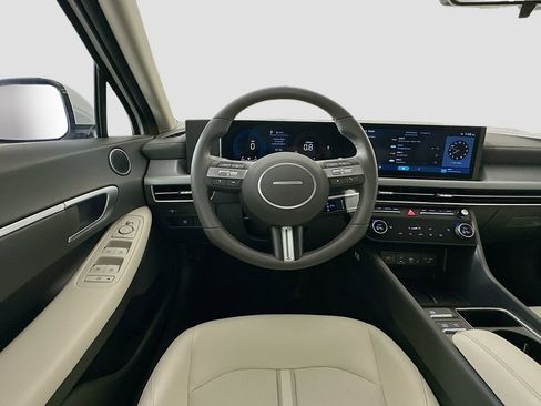 New 2026 Hyundai Sonata SEL FWD image 17