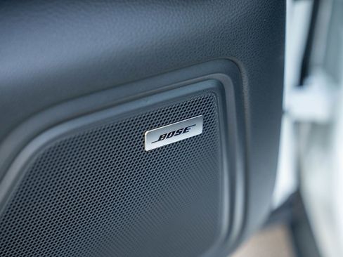 New 2026 Porsche Macan image 11