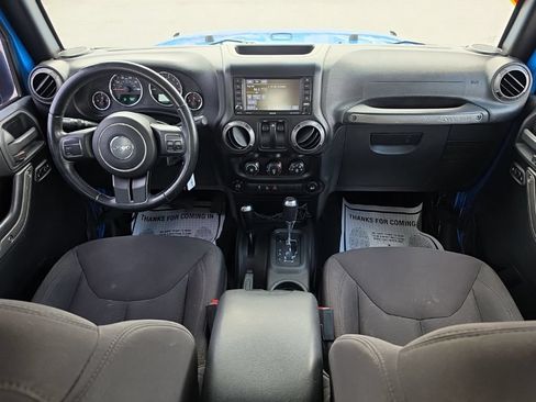 Used 2015 Jeep Wrangler Sport w/ Quick Order Package 24S AWD/4WD image 20
