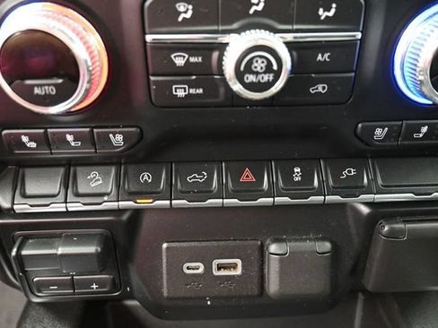 Used 2021 GMC Sierra 1500 AT4 AWD/4WD image 26