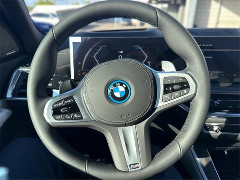 New 2026 BMW X5 xDrive50e w/ M Sport Package image 23