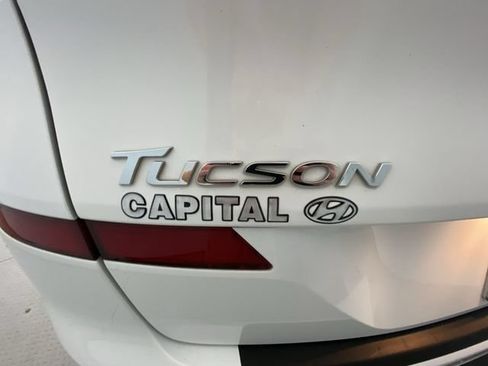 Used 2021 Hyundai Tucson Value FWD image 25