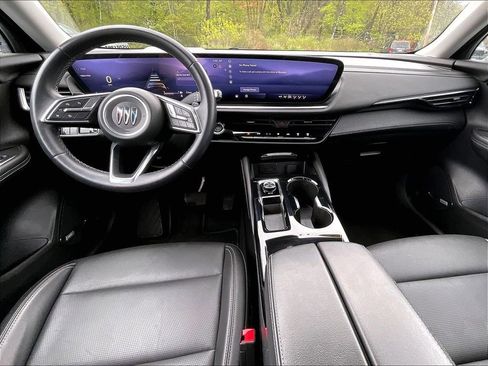 Used 2024 Buick Envision Preferred AWD/4WD image 21