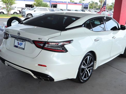 Used 2021 Nissan Maxima 3.5 SV w/ Floor Mat Group FWD image 5