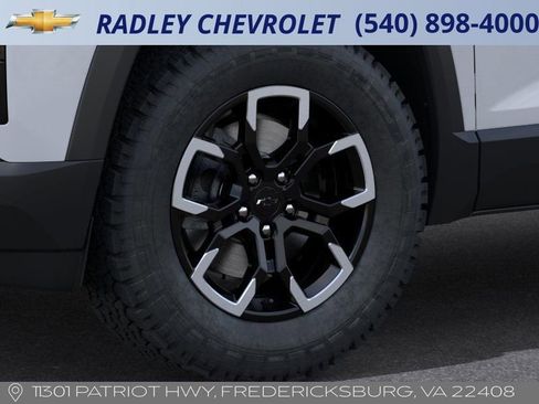 New 2026 Chevrolet Equinox ACTIV image 9