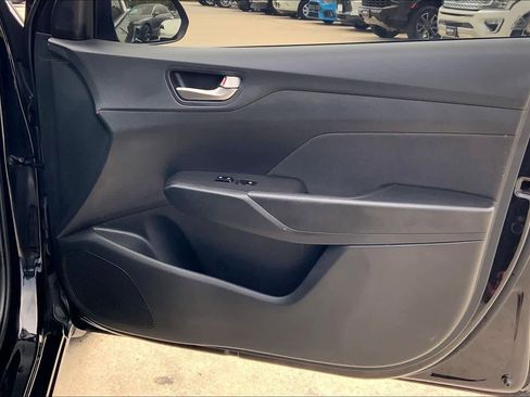 Used 2020 Hyundai Accent SEL image 21