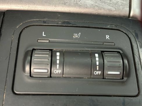 Used 2005 Subaru Outback 2.5i image 19