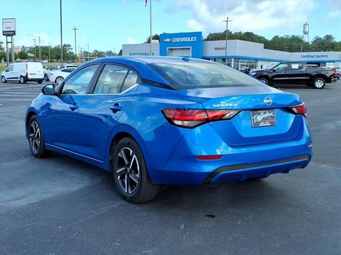 Used 2025 Nissan Sentra SV FWD image 18