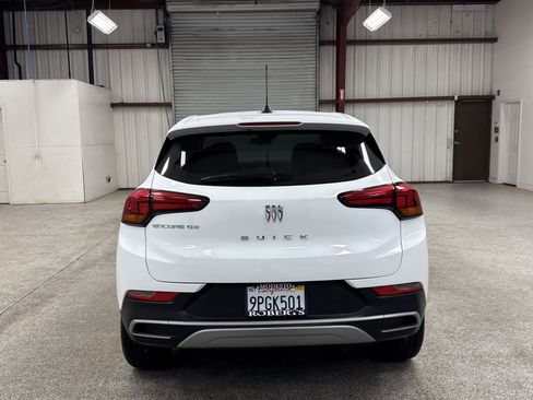 Used 2025 Buick Encore GX Preferred image 17