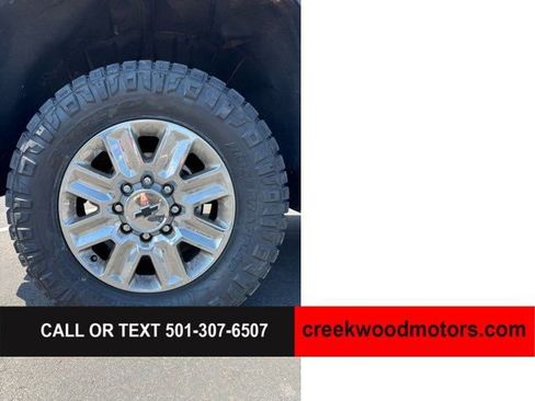 Used 2025 Chevrolet Silverado 2500 LT w/ Convenience Package AWD/4WD image 18