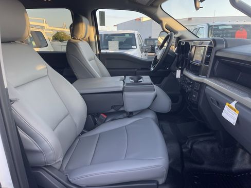 New 2026 Ford F450 XL w/ XL Chrome Package image 15