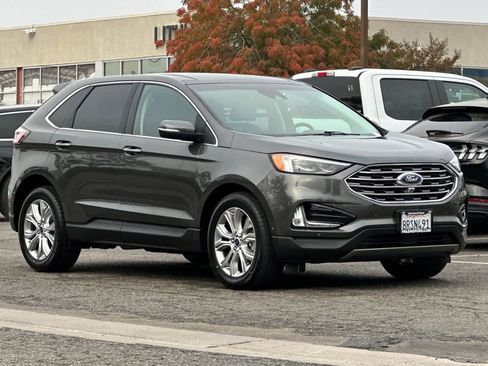 Certified 2020 Ford Edge Titanium w/ Equipment Group 301A image 10