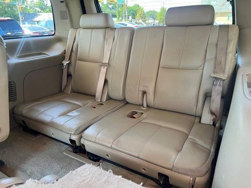 Used 2008 GMC Yukon Denali AWD/4WD image 10
