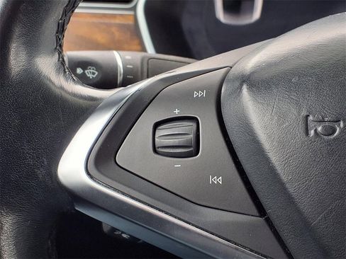 Used 2016 Tesla Model X 90D image 19