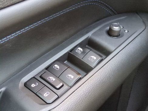 New 2026 Jeep Compass Latitude image 22