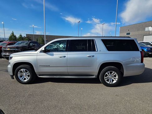 Used 2015 Chevrolet Suburban LS AWD/4WD image 7