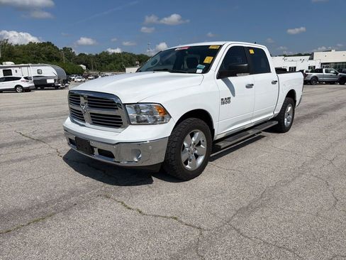 Used 2018 RAM 1500 Big Horn AWD/4WD image 2