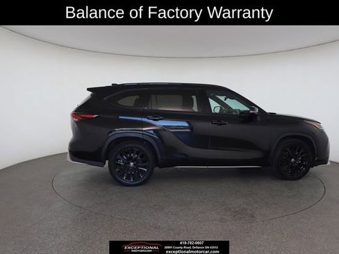 Used 2025 Toyota Highlander XSE AWD/4WD image 22