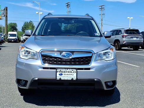 Used 2016 Subaru Forester 2.5i Touring w/ Eyesight & Navigation System AWD/4WD image 2
