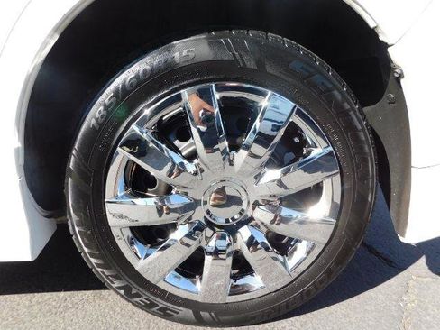 Used 2006 Scion xB image 9