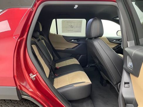 New 2026 Chevrolet Equinox ACTIV AWD/4WD image 14