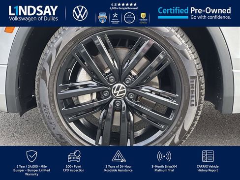 Certified 2022 Volkswagen Tiguan SE R-Line image 8
