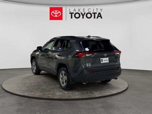 Used 2025 Toyota RAV4 XLE w/ Convenience Package FWD image 5