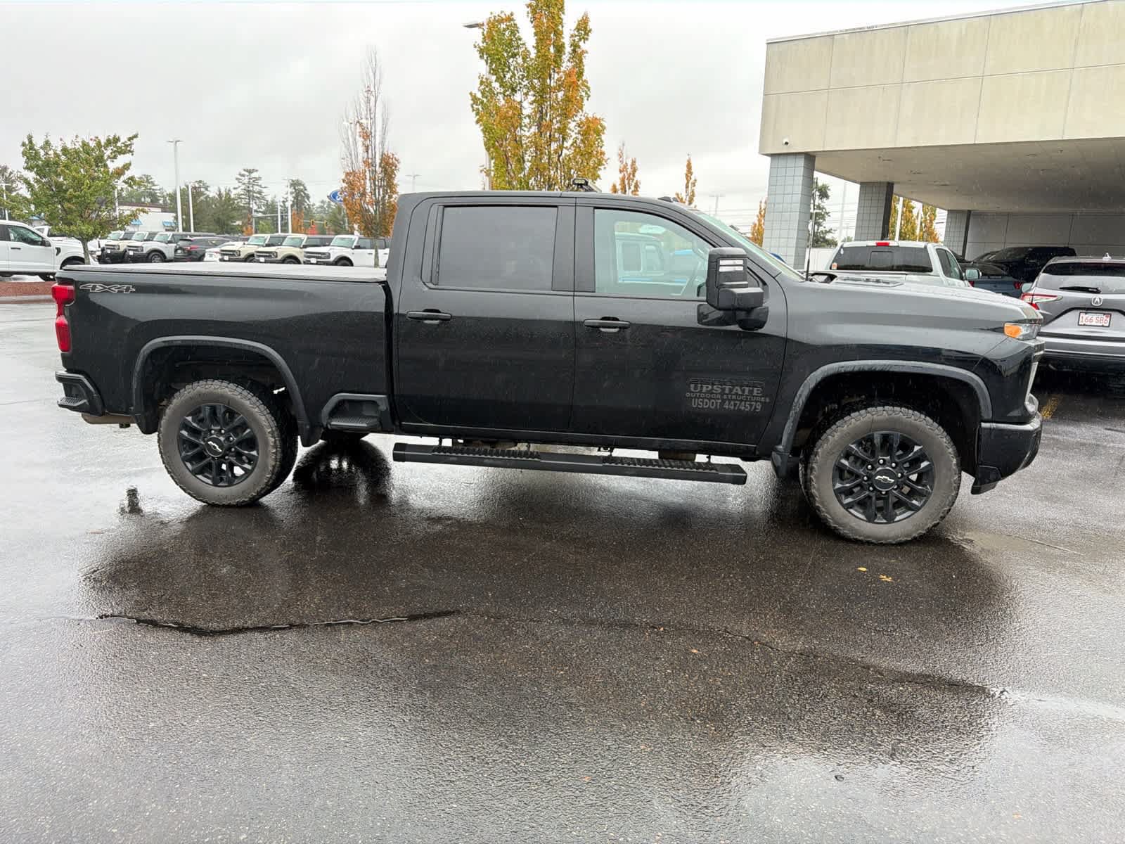 Used 2025 Chevrolet Silverado 2500 Custom w/ Custom Value Package AWD/4WD image 5