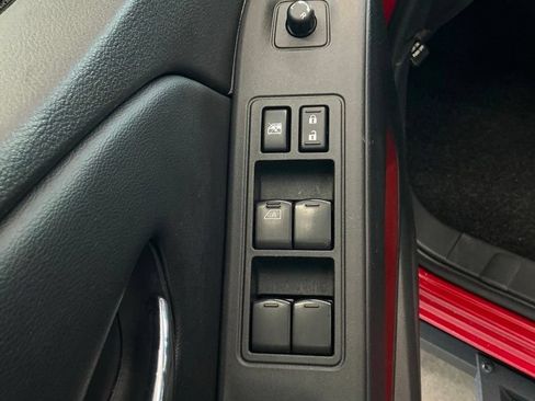 Used 2025 Nissan Frontier PRO-4X AWD/4WD image 22