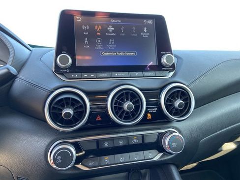 Used 2024 Nissan Sentra SV image 36