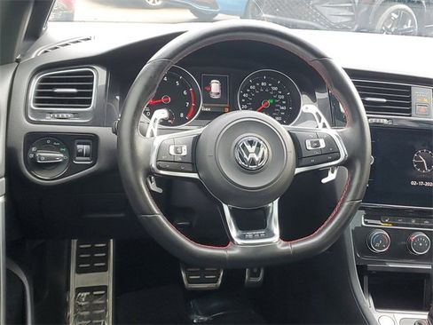 Used 2016 Volkswagen GTI SE w/ Driver Assistance Package image 11