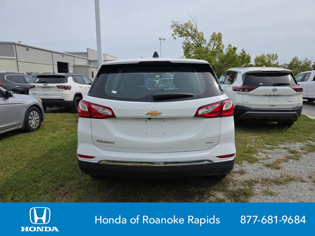 Used 2018 Chevrolet Equinox LS AWD/4WD image 3