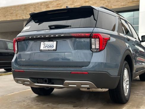 New 2026 Ford Explorer Active w/ Active Comfort Package RWD image 57