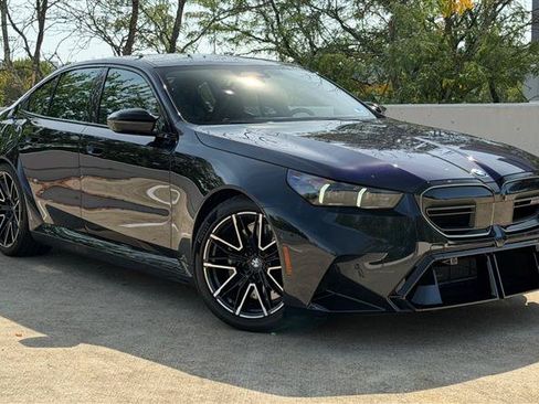 Used 2026 BMW M5 w/ Executive Package AWD/4WD image 10