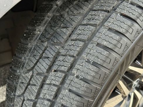 Used 2024 Nissan Altima 2.5 SV image 30