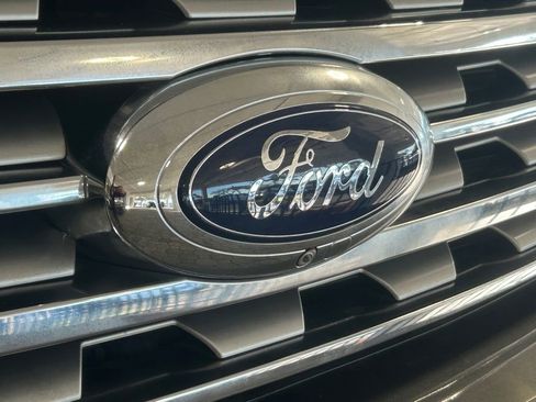 Used 2018 Ford Expedition Max Limited w/ Equipment Group 302A image 20