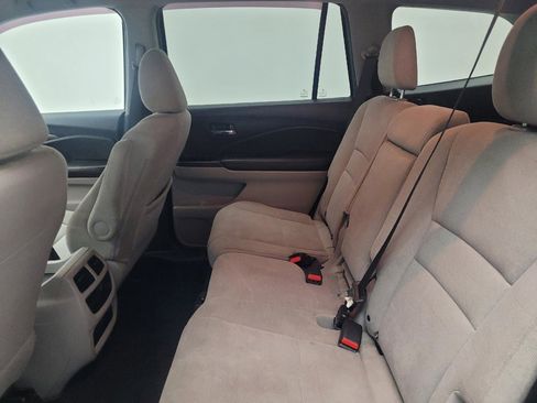 Used 2019 Honda Pilot LX image 18