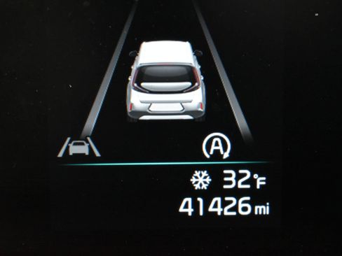 Used 2023 Kia Soul LX w/ LX Technology Package image 31