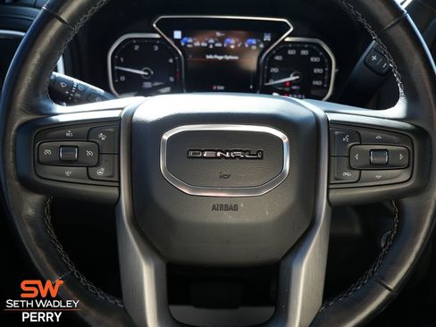 Used 2023 GMC Sierra 2500 Denali w/ Denali Ultimate Package image 21