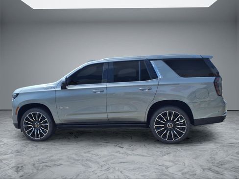 Used 2025 Chevrolet Tahoe High Country image 4