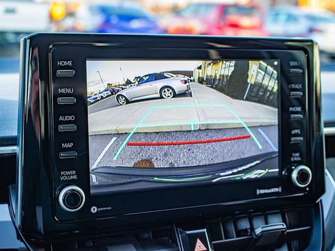 Used 2022 Toyota Corolla LE w/ Carpet Mat Package (TMS) image 25