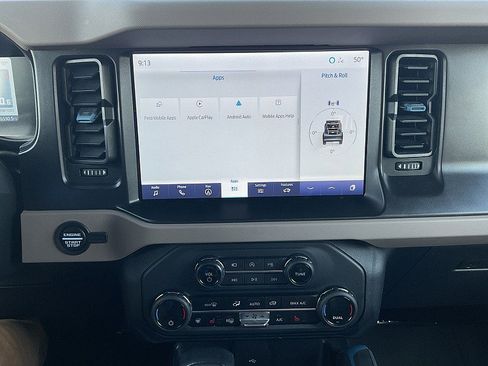 Used 2023 Ford Bronco Wildtrak AWD/4WD image 41