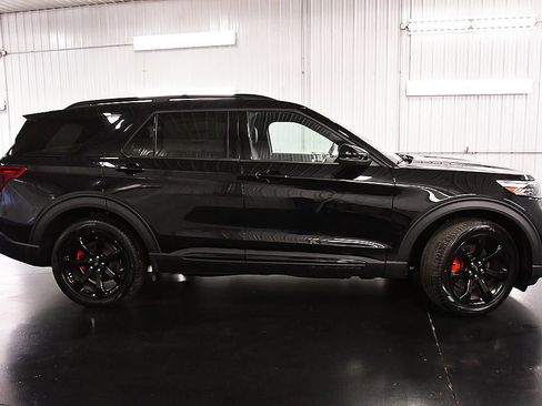Used 2023 Ford Explorer ST w/ Equipment Group 401A AWD/4WD image 8