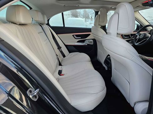 Used 2025 Mercedes-Benz E 450 E 450 image 12