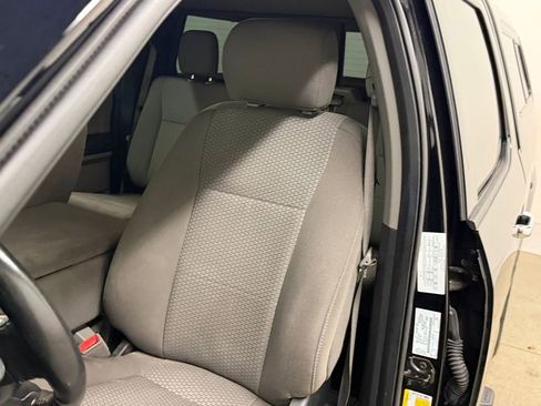 Used 2018 Ford F150 XLT w/ Equipment Group 302A Luxury image 41