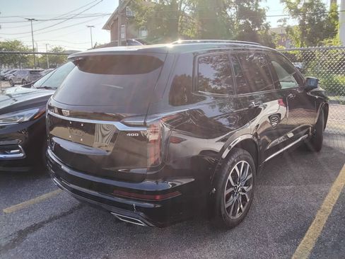 Used 2024 Cadillac XT6 Sport w/ Technology Package AWD/4WD image 6