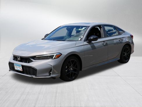 Used 2026 Honda Civic Sport image 3