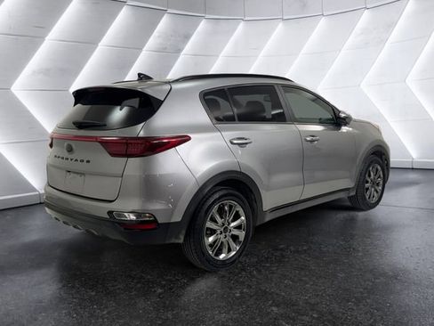 Used 2022 Kia Sportage Nightfall Edition w/ Nightfall Fwd Premium Package image 4